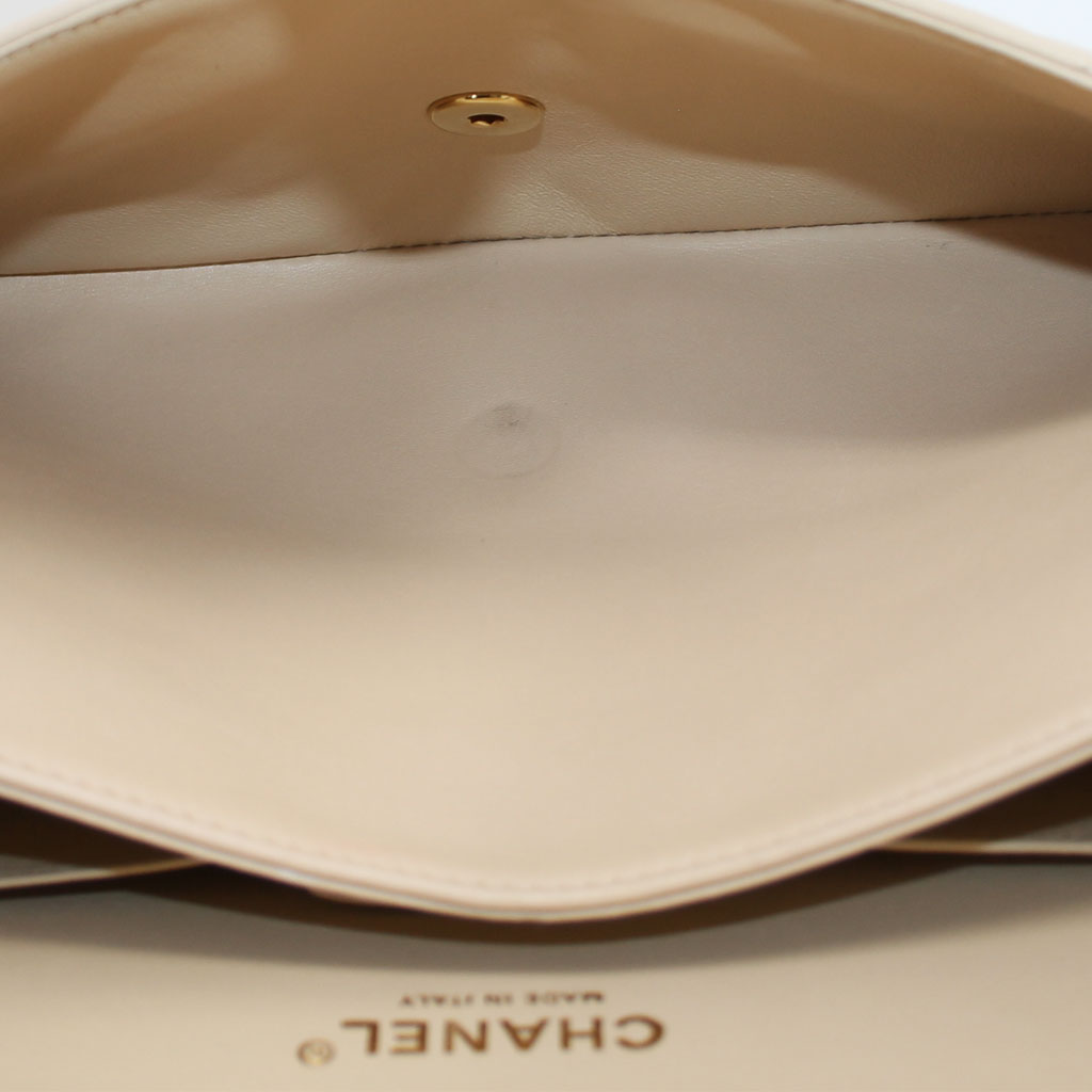 preowned chanel jumbo flap