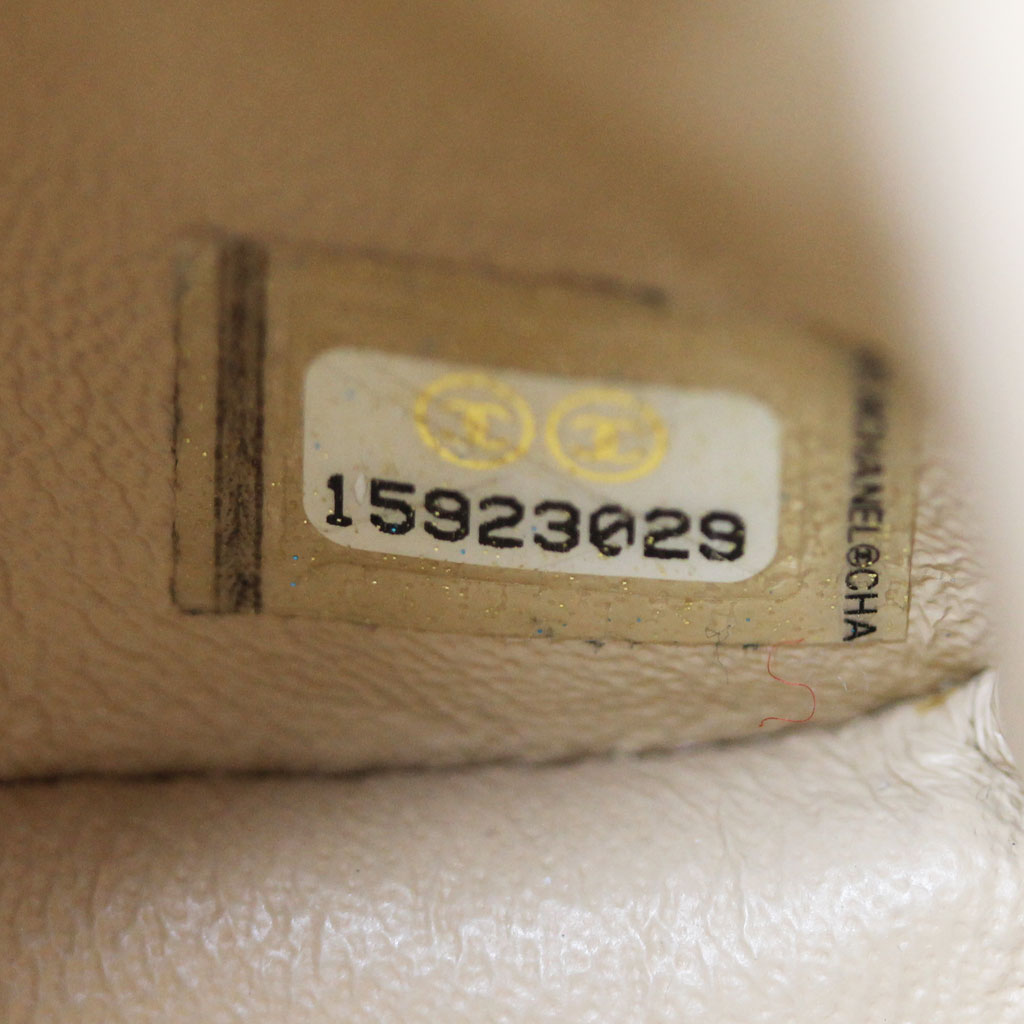 Authentic Chanel Jumbo flap bag