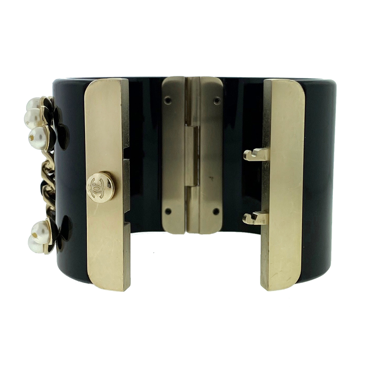CHANEL Black and Gold Resin CC Pearl Chain Wide Cuff Bracelet CHANEL Black and Gold Resin CC Pearl Chain Wide Cuff Bracelet