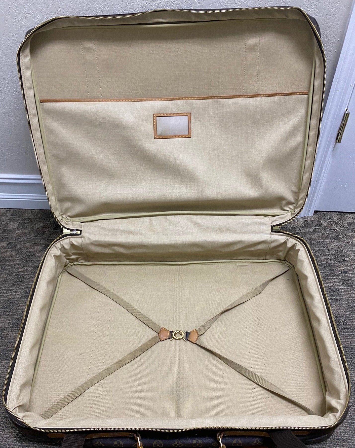 Louis Vuitton Satellite 70 Monogram Canvas Luggage