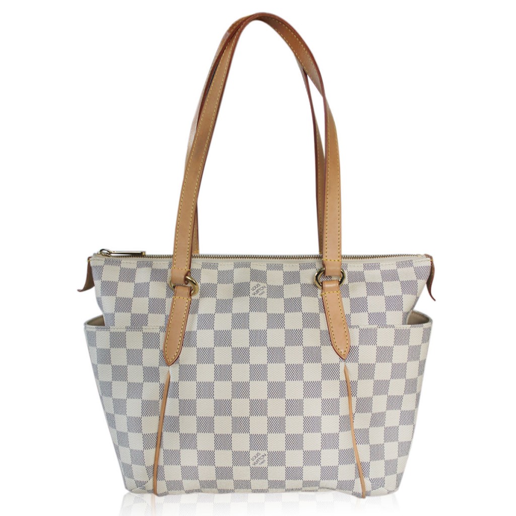 Selling Designer Handbags? Everybody Loves Louis Vuitton Bags